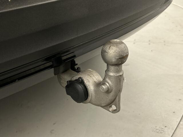 Volvo XC40 1.5 T5 Recharge R-Design Exp/Pano/Trekh/19"/El stoelen/BTW