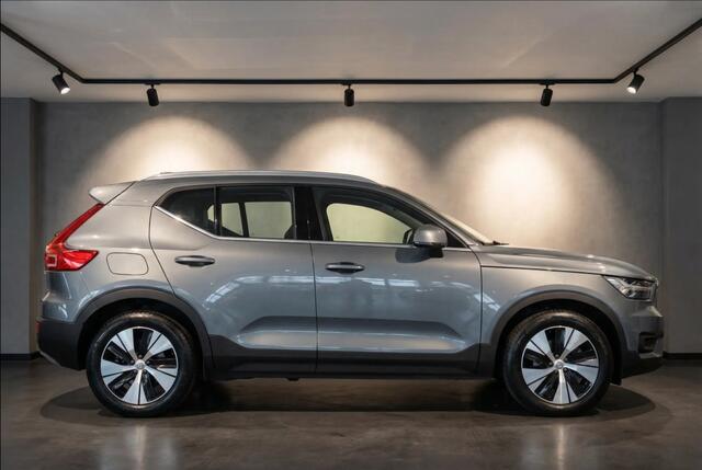 Volvo XC40 Inscription Expression Recharge Plug-In Hybrid 2WD