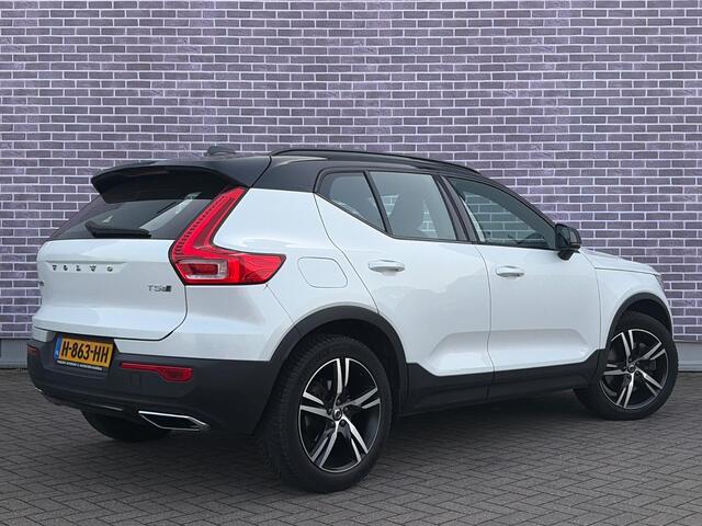 Volvo XC40 1.5 T5 Twin Engine R-Design | Trekhaak | Adaptieve Cruise Control | Power Seats | Parkeer Camera | BLIS | CarPlay | Memory |