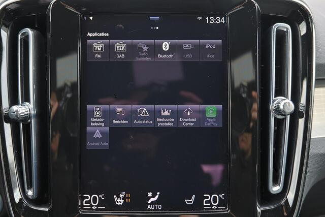 Volvo XC40 T4 Recharge Plus Bright - IntelliSafe Assist & Surround - 360º Camera - Harman/Kardon audio - Verwarmde voorstoelen & stuur - Parkeersensoren voor & achter - Elektr. bedienb. voorstoelen met geheugen links - Draadloze tel. lader - Extra getint glas - 18'