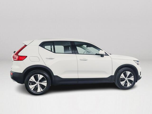 Volvo XC40 T2 Momentum Business | Parkeercamera | Cruise control | Navigatie