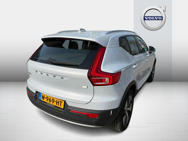 Volvo XC40 T4 Recharge Inscription Expression | Navigatie | Cruise Control | Trekhaak | High Performance Audio | Camera | Park Assist | Climate Control | Volvo On Call | 18" LM