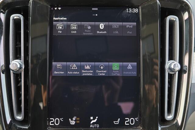 Volvo XC40 T4 Recharge Inscription - Panorama/schuifdak - Adaptieve LED koplampen - Parkeercamera achter - Verwarmde voorstoelen & stuur - Parkeersensoren achter - Elektr. bedienb. voorstoelen met geheugen links - Cruise control - Extra getint glas - 18' LMV