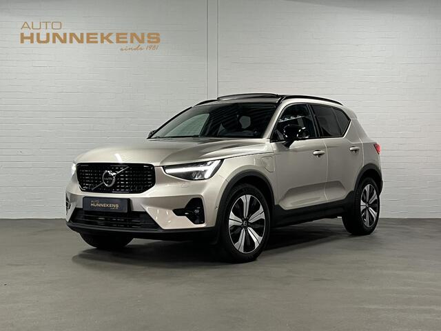Volvo XC40 1.5 T5 Plug-in hybrid Ultimate Dark Open dak | Adapt. Cruise | 360 camera | Stuur-/stoelverwarming | Harman/Kardon | Leder | Carplay