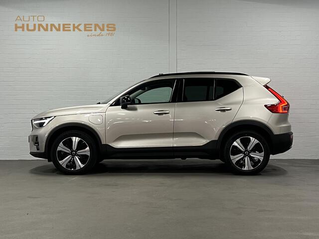 Volvo XC40 1.5 T5 Plug-in hybrid Ultimate Dark Open dak | Adapt. Cruise | 360 camera | Stuur-/stoelverwarming | Harman/Kardon | Leder | Carplay