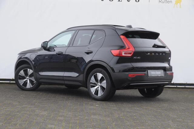 Volvo XC40 T4 211PK Automaat Plus Dark / cruise control / Elektrische stoelen / Harman Kardon audio / Pilot assist / Stoel en stuur verwarming / Elektrische achterklep / Parkeersensoren met camera / Google infotainment