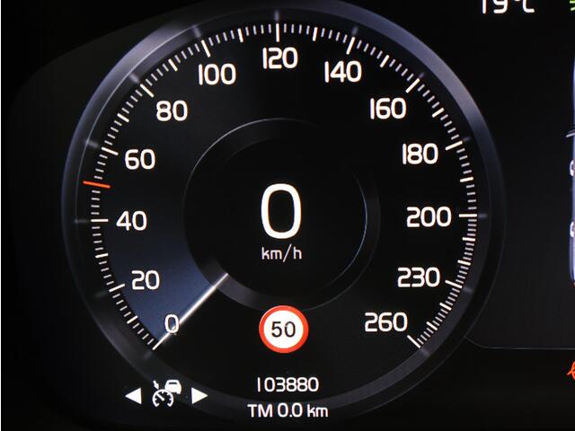 Volvo XC40 1.5 T4 Recharge R-Design Expression / Adaptive Cruise / BLIS / Pilot Assist / Parkeercamera / Keyless / Elektrische Achterklep /