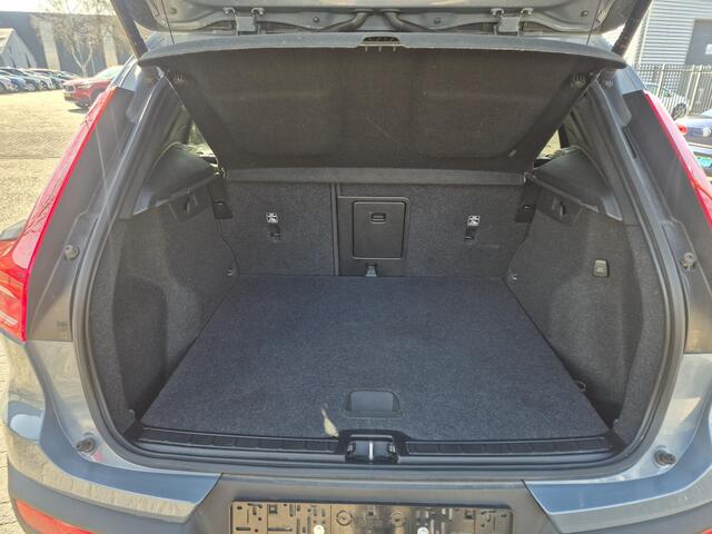 Volvo XC40 1.5 T4 Plug-in hybrid Core Bright Trekhaak/Carplay/Camera etc.