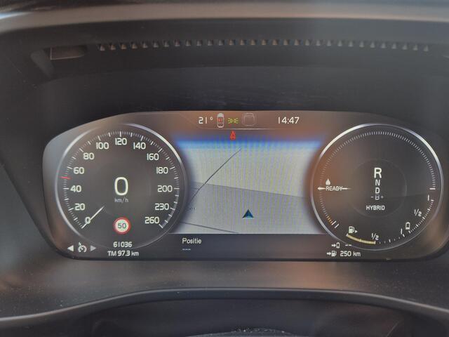 Volvo XC40 1.5 T4 Plug-in hybrid Core Bright Trekhaak/Carplay/Camera etc.