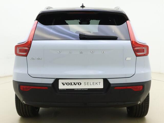 Volvo XC40 Extended Range Plus / 20'' / Nubuck incl. Fjord Blue Tapijt / Trekhaak / Stoel + Stuurw. Verwarming / PDC + Camera / Getint Glas /