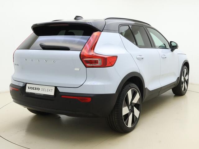 Volvo XC40 Extended Range Plus / 20'' / Nubuck incl. Fjord Blue Tapijt / Trekhaak / Stoel + Stuurw. Verwarming / PDC + Camera / Getint Glas /