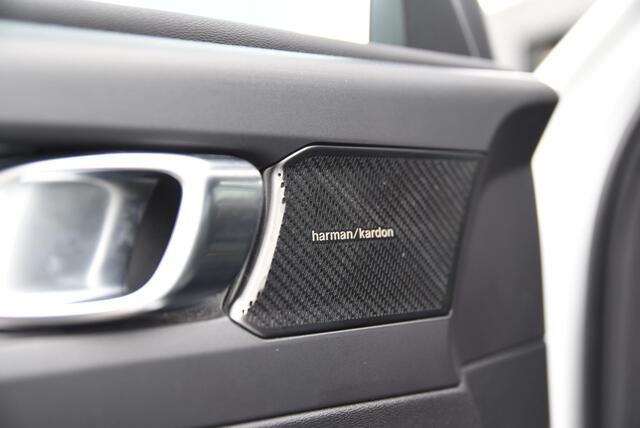 Volvo XC40 1.5 T4 Recharge Inscription Expression Trekhaak - Harman Kardon