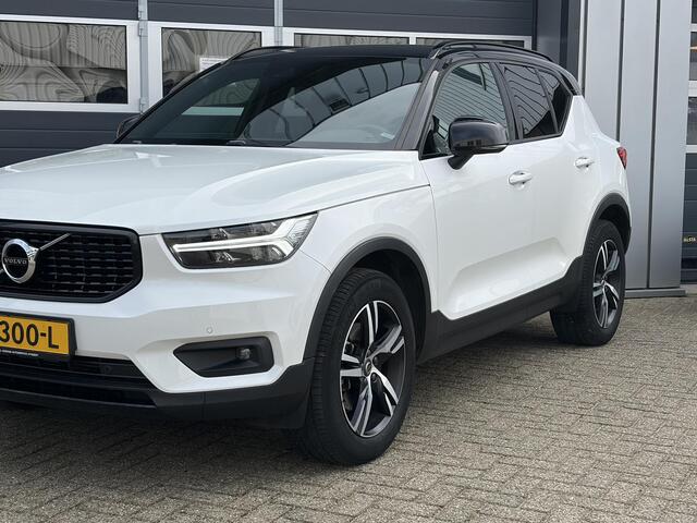 Volvo XC40 2.0 T4 R-Design | Camera | Parkeer sensoren | Keyless | Stoel verwarming |