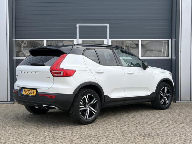 Volvo XC40 2.0 T4 R-Design | Camera | Parkeer sensoren | Keyless | Stoel verwarming |