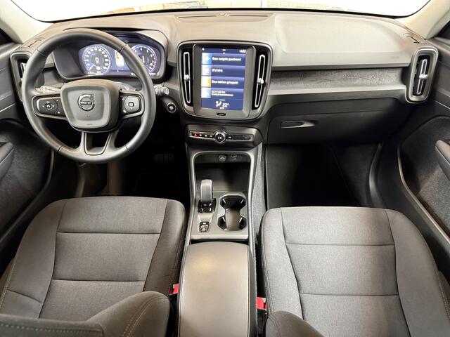 Volvo XC40 1.5 T2 Momentum Core I Trekhaak I Adaptive Cruise I Camera
