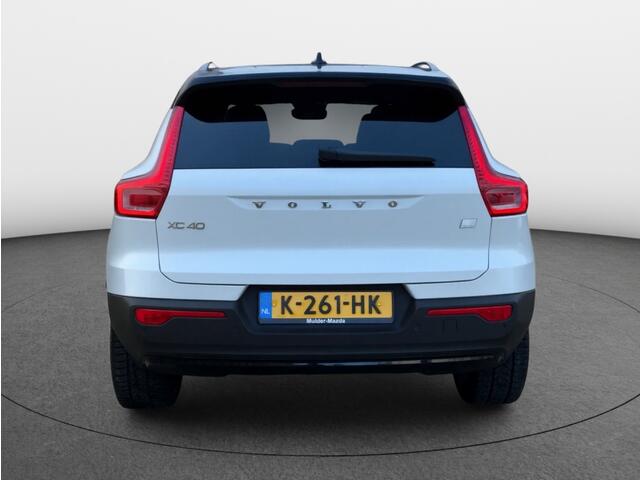 Volvo XC40 Recharge P8 AWD RDesign 408PK 92% SOH | HarmanKardon | 19"LM