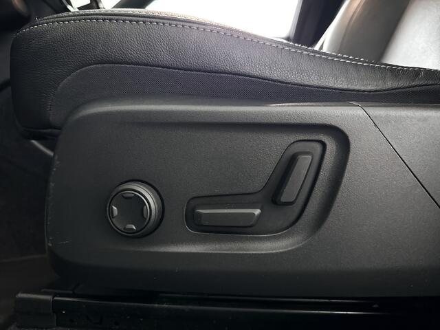 Volvo XC40 Recharge P8 AWD R-Design | SOH 91% | Panoramadak | 360° camera | Harman Kardon | Stoel- en Stuurverwarming | Trekhaak