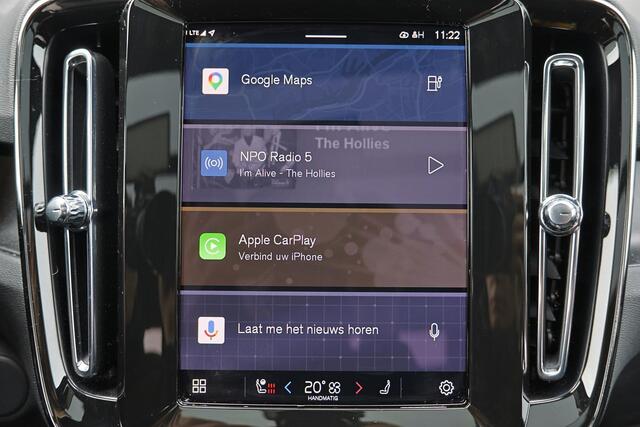 Volvo XC40 Extended Range Ultimate 82 kWh - IntelliSafe Assist & Surround - 360º Camera - Harman/Kardon audio - Verwarmde voorstoelen & stuur - Parkeersensoren voor & achter - Elektr. bedienb. voorstoelen met geheugen links - Draadloze tel. lader - Warmtepomp - Extr