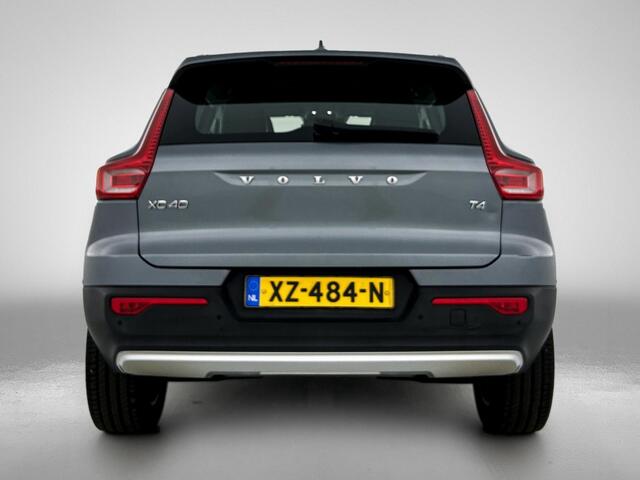 Volvo XC40 T4 Momentum | Stoelverwarming | Camera | Cruise Control |