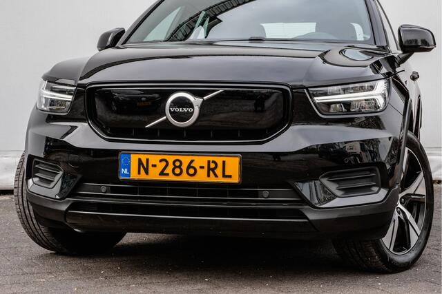 Volvo XC40 Recharge Core Trekhaak/ Camera/ Navigatie/ Stoel-stuurverwarming/ Contourstoelen/ Carplay