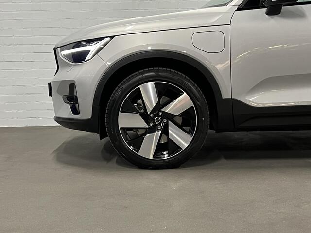 Volvo XC40 1.5 T5 Plug-in hybrid Ultimate Dark Trekhaak | Adapt. cruise | Open dak | Stuur-/stoelverwarming | Achteruitrij camera | Memory | Leder