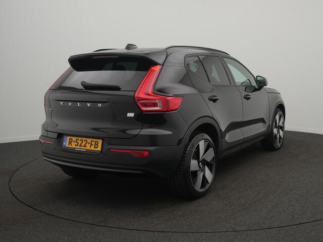 Volvo XC40 Recharge Plus 70 kWh - Volledig Elektrisch - 20 inch velgen - Achteruitrijcamera - Apple Carplay - Android Auto - Stoel- en Stuurverwarming