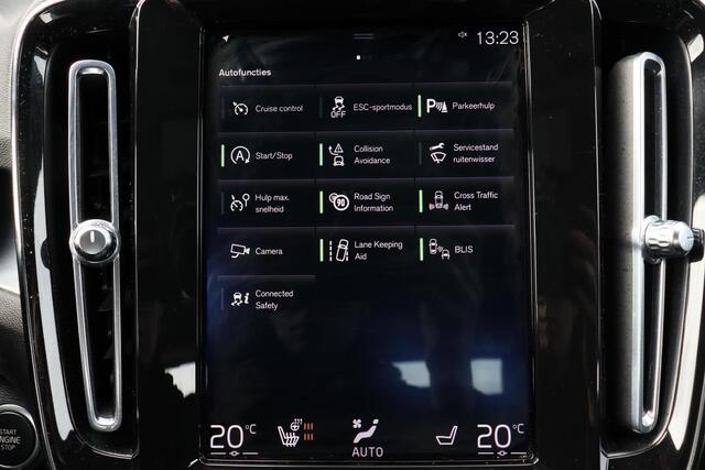 Volvo XC40 T2 Business Pro - IntelliSafe Assist & Surround - Parkeercamera achter - Verwarmde voorstoelen & stuur - Lederen bekleding - Parkeersensoren voor & achter - Drive-Mode Settings - 18' LMV