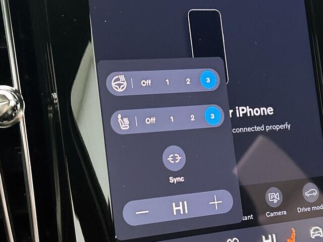 Volvo XC40 B4 Plus Dark | Trekhaak | Stoel + Stuurverwarming | Harman Kardo