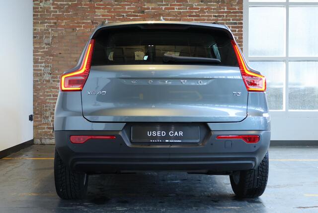 Volvo XC40 T3 | Dealeronderhouden | 1ste Eigenaar | Parkeersensoren Achter | Climate Control | Cruise Control | Electrische bedienbare Achterklep | Keyless Start | Regensensor | Navigatie |