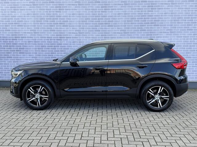 Volvo XC40 2.0 B3 Plus Bright | Navigatie | Camera | Keyless | Adaptieve Cruise Control | Getint Glas | Harman Kardon Audio | DAB | Elek. Stoelen | Stoel-/Stuurverwarming | Lighting Pack |