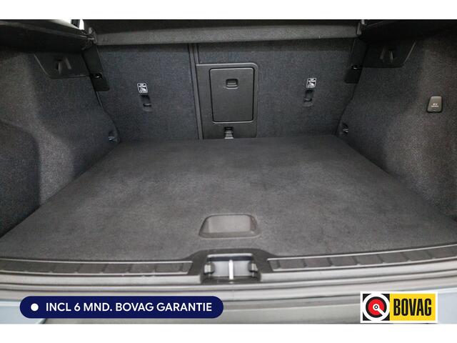 Volvo XC40 1.5 T5 Recharge 263 PK | Elec. trekhaak | Elec. klep | Camera | Stoelverw. | Keyless | Pilot assist, Memory bestuurdersstoel