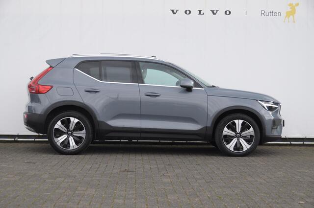 Volvo XC40 T4 211PK Automaat Ultimate Bright / Panoramadak/ Elektrische stoelen met geheugen/ Elektrische achterklep/ Parkeersensoren met 360 Camera/ Stoel en stuurwielverwarming/ Mistlampen/ Luxe bekleding/ /19" Velgen/ Harman kardon audio/ Apple carplay