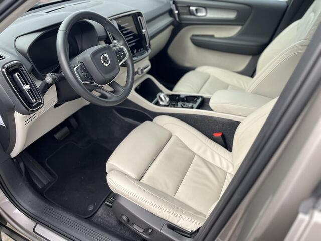 Volvo XC40 T5 Recharge Inscription | Panoramadak | 360 Graden Camera | Harman/Kardon | Power Seats |