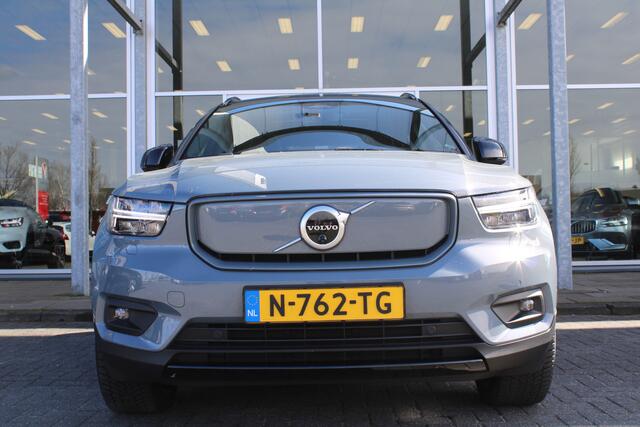 Volvo XC40 Recharge Pro | Schuif/kanteldak | Adapt. Cruise | 360 Camera | H&K Audio | BLIS | El. stoelen | 20" LMV |