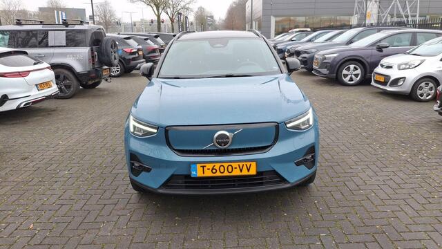 Volvo XC40 Single Motor Extended Range Ultimate 82 kWh Panoramadak | H&K Audio