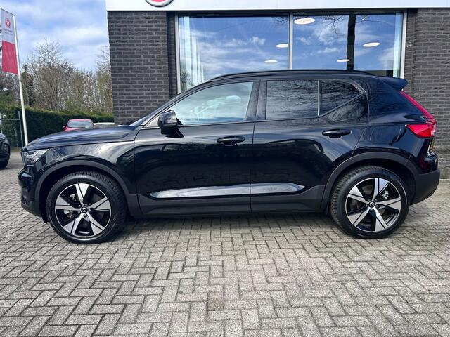 Volvo XC40 Recharge P8 AWD R-Design | SOH 90% | Harman Kardon audio | Apple cp/Android auto |