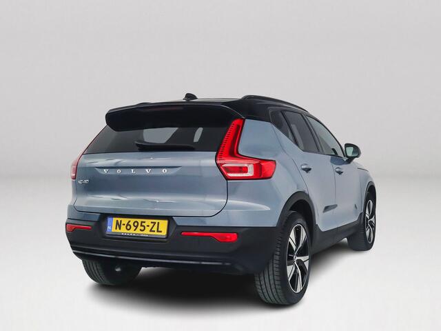 Volvo XC40 Recharge Twin Pro | SOH 91% | Panoramadak | 360° camera | Harman Kardon | Stoel- en Stuurverwarming | Trekhaak