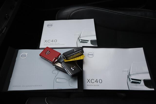 Volvo XC40 1.5 T3 R-Design NL-Auto!! Panoramadak I Camera I Apple Car-Play -- 2e PAASDAG OPEN 11.00 t/m 16.00 UUR --