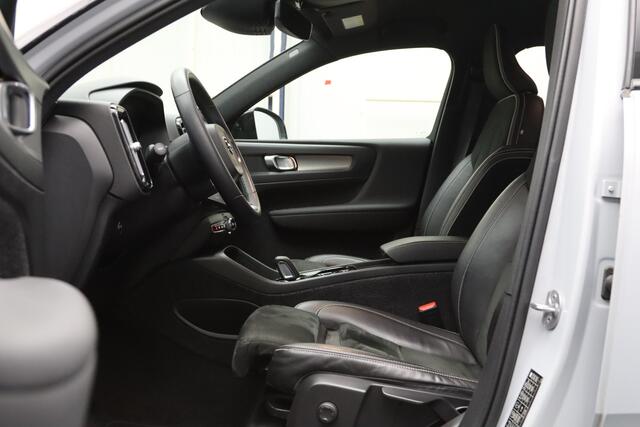 Volvo XC40 1.5 T4 211 PK Recharge R-Design PHEV, 360 Camera, Stoel- & Stuurverwarming, Climate Control