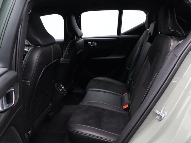 Volvo XC40 Recharge P8 AWD R-Design / SOH 93% / Trekhaak / Nubuck Bekleding / Full Led / BLIS / Adaptive Cruise / Warmtepomp / Verwarmbaar Stuurwiel + Voorstoelen /