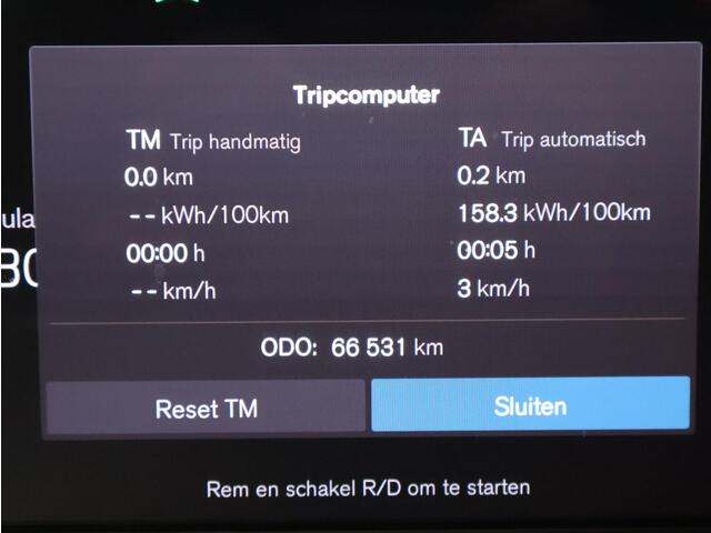 Volvo XC40 Recharge P8 AWD R-Design / SOH 93% / Trekhaak / Nubuck Bekleding / Full Led / BLIS / Adaptive Cruise / Warmtepomp / Verwarmbaar Stuurwiel + Voorstoelen /