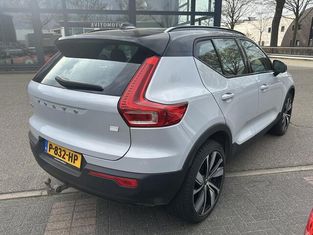 Volvo XC40 Recharge Plus SOH 93%| EERSTE EIG. ORIG. NL NAP| STOEL+ STUURVERWARMING| ELEK. TREKHAAK| ELEK. ACHTERKLEP| DODE HOEK SENSOR| DEALER ONDERHOUDEN | RIJKLAAR + 12 MND BOVAG GARANTIE |