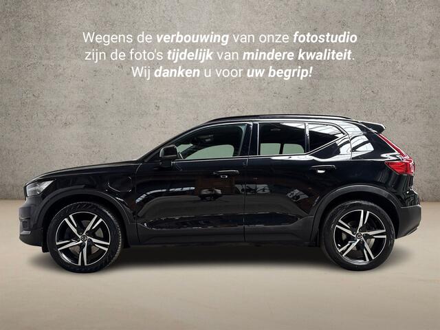 Volvo XC40 1.5 T4 Recharge R-Design 211Pk Automaat (APPLE CARPLAY, GROOT NAVI, STUUR/STOELVERWARMING, LEDER, CAMERA, SPORTSTOELEN, GETINT GLAS, ELEK ACHTERKLEP, NIEUWSTAAT)