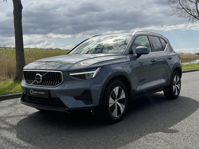 Volvo XC40 1.5 T4 Plug-in hybrid Plus Bright | SOH 93,3% | Harman/Kardon | Apple Carplay/Android Auto | Achteruitrijcamera | DAB | Stoelverwarming | Stuurwielverwarming |