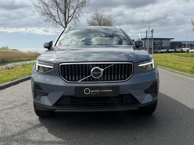Volvo XC40 1.5 T4 Plug-in hybrid Plus Bright | SOH 93,3% | Harman/Kardon | Apple Carplay/Android Auto | Achteruitrijcamera | DAB | Stoelverwarming | Stuurwielverwarming |