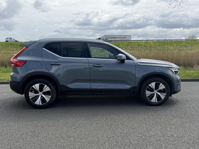 Volvo XC40 1.5 T4 Plug-in hybrid Plus Bright | SOH 93,3% | Harman/Kardon | Apple Carplay/Android Auto | Achteruitrijcamera | DAB | Stoelverwarming | Stuurwielverwarming |