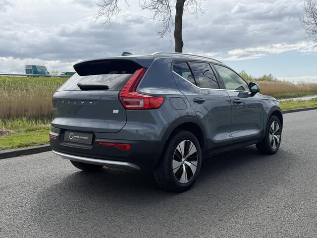 Volvo XC40 1.5 T4 Plug-in hybrid Plus Bright | SOH 93,3% | Harman/Kardon | Apple Carplay/Android Auto | Achteruitrijcamera | DAB | Stoelverwarming | Stuurwielverwarming |