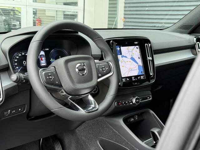 Volvo XC40 1.5 T4 Plug-in hybrid Core Bright | SOH 91,7 % | Apple Carplay/Android Auto | Trekhaak wegklapbaar | DAB | Stoelverwarming | Stuurwielverwarming |
