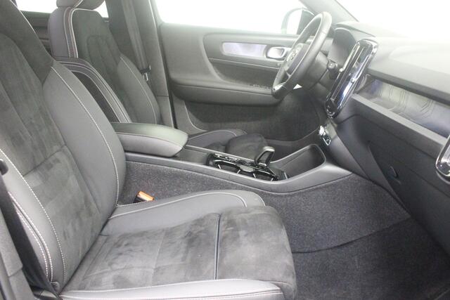 Volvo XC40 T5 Plug-in hybrid Plus Dark | Rijklaarprijs | Trekhaak |