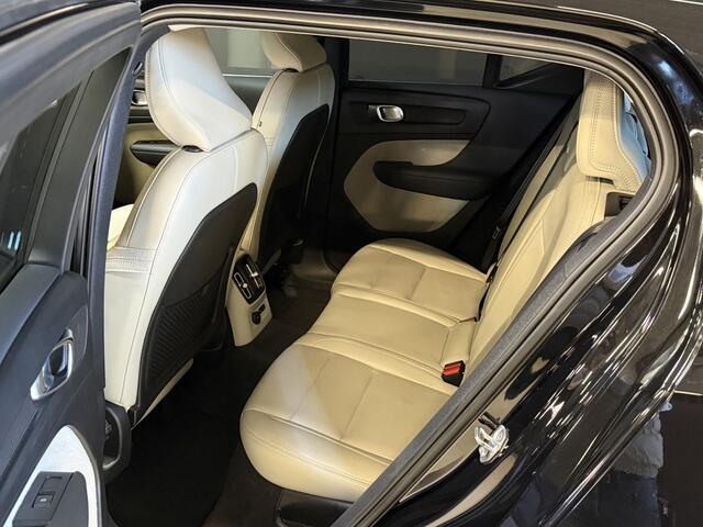 Volvo XC40 1.5 T5 Recharge Inscription | Leder | Camera | Trekhaak | Stoel/Stuurverw.